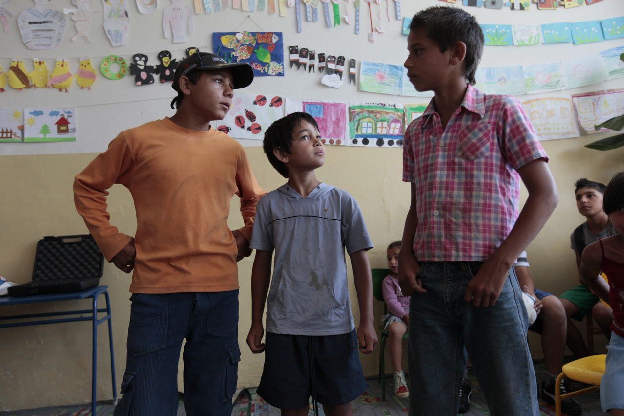 Andre karčma mange me geľom